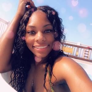 Meet your Posher, Johnni